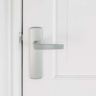 AXA Deurklink met blindschild | AXA | Curve (Aluminium) 62185011E K010811540 - 2