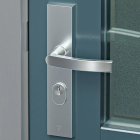 AXA Veiligheidsbeslag met duwer | AXA | Edge Plus | 55 mm  (Kerntrekbeveiliging, Aluminium) 6667351155K K010809403 - 4