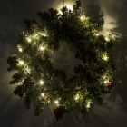 Black Box Kerstkrans | Black Box | Creston | Ø 45 cm (20 leds, Groen, Bevroren, Besjes, Dennenappels, Batterijen, Binnen/Buiten) 1065808 K151100114 - 3