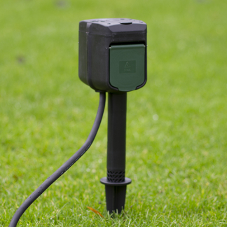 Brennenstuhl Slimme tuincontactdoos | Brennenstuhl | 1-voudig (Grondpen, Timer, Wifi, 3 meter) 1154540600 K060401111 - 1