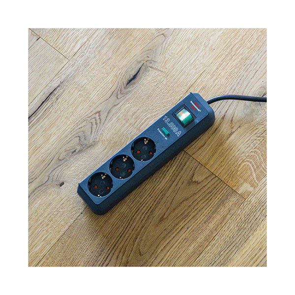 Brennenstuhl Stekkerdoos 3-voudig | Brennenstuhl | 1.5 meter (Overspanningsbeveiliging, 13.500 A, Schakelaar, Zwart) 1158810315 K060401101 - 9