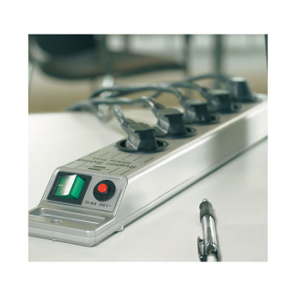 Brennenstuhl Stekkerdoos 8-voudig | Brennenstuhl | 2.5 meter (Schakelaar, Zilver) 1153340118 K010813407 - 3