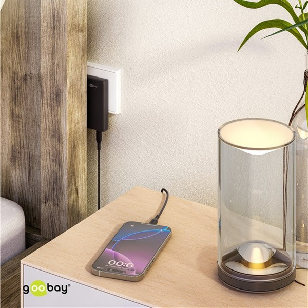 Goobay USB C snellader | Goobay | 2 poorten (2x USB C, 45 W, GaN, Power Delivery, Hoekstekker, Zwart) 75721 K070501349 - 2
