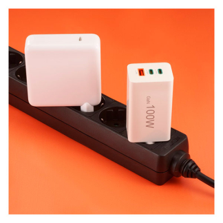 Hama USB C snellader | Hama | 3 poorten (2x USB C, 1x USB A, 100W, Wit) 201997 K070501292 - 6