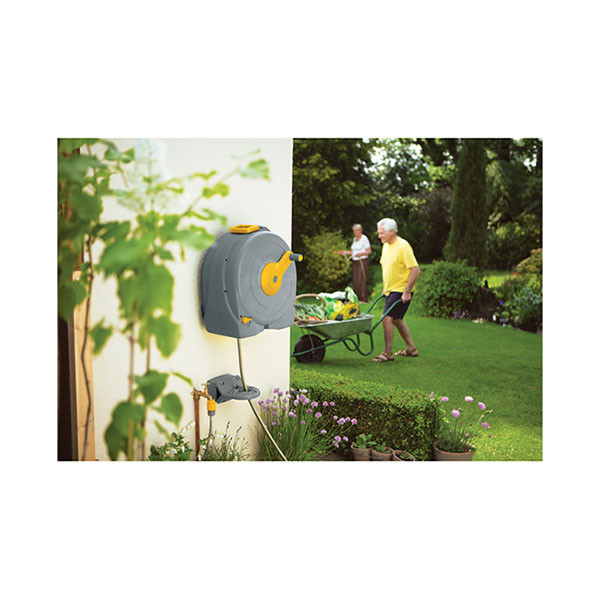 Hozelock Wandslangenbox | Hozelock | 40 meter (Incl. koppelstukken en tuinspuit, Vergrendeling) 2496R0000 K170113027 - 2