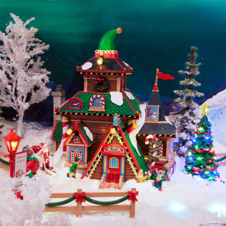 Lemax Kerstdorp accessoire | Lemax | North Pole Lamppost | Santa’s Wonderland | Set van 2 (Batterijgevoed, Led, Handgeschilderd) 34091 K151001148 - 3