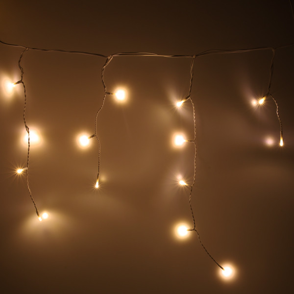 Lumineo IJspegelverlichting | 10 meter | Lumineo (119 leds, Timer, Binnen/Buiten, Warm wit, Wit snoer) 494811 K151200141 - 3