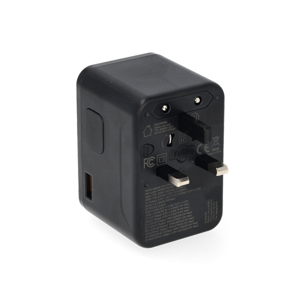 Q-Master Reisoplader | Q-Master | Type A, B, C, E, F, G, H, I, J, K en L naar Type A, C, G en I | 4 poorten | 67W (1x USB A, 3x USB C) PWR001BLK67W K000000041 - 5