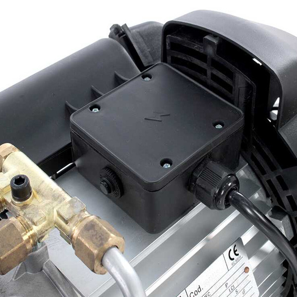 Stanley Compressor | Stanley | DV2 400/10/50 (2200W, 2 cilinders, 50 liter, Max. 10 bar) 83.200.79 K101303045 - 9