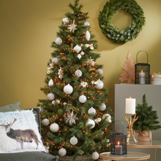Triumph Tree Kerstkrans | Triumph Tree | Forest Frosted | Ø 45 cm (Groen, Binnen) 386262 K151100150 - 4