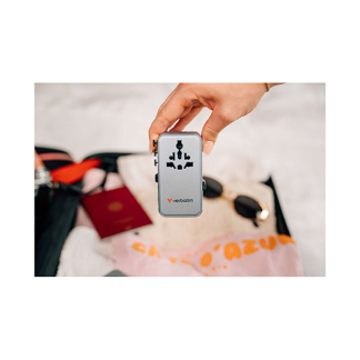 Verbatim Universele reisstekker met USB | Verbatim | Charge n Travel | Wereld naar Wereld (Uitschuifbaar, 1x USB A, 3x USB C, Blauw) 30187 K050801124 - 4